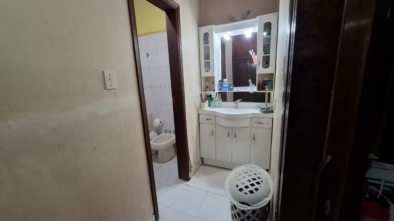 Casa de 4 dormitorios en Lambaré